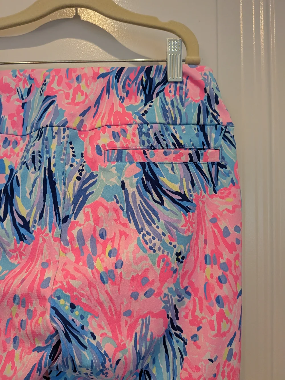 Lilly Pulitzer Luxletic Corso Pant in "Celestial Blue Seek and Seal - Picture 6 of 7